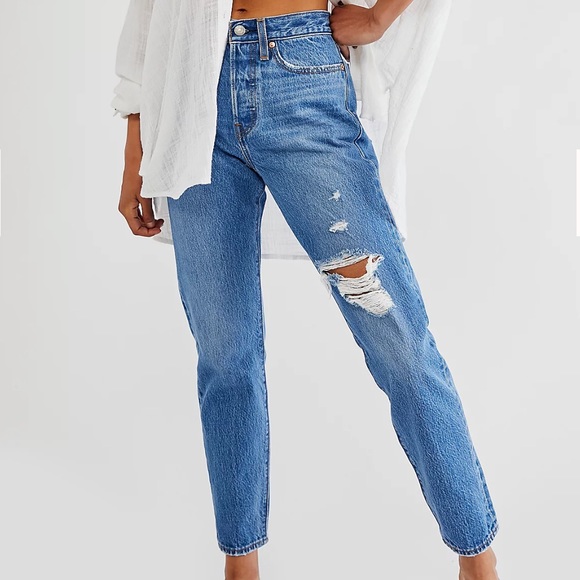 Levi’s Wedgie Icon High Rise Jeans - Picture 1 of 6
